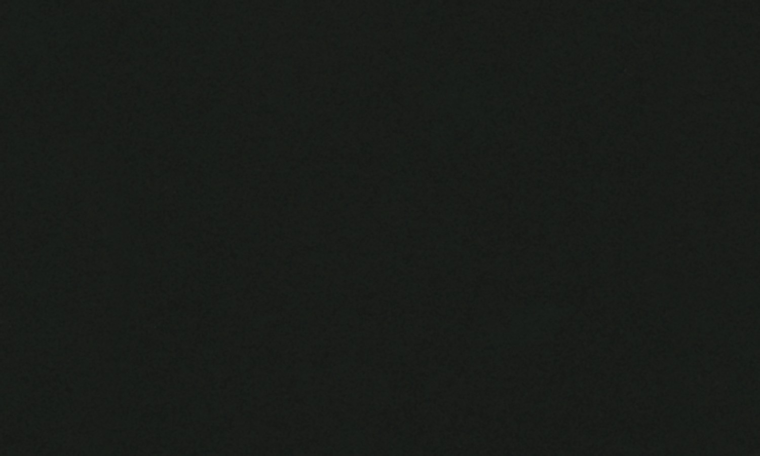 [C1115]Crescent Black 32x40